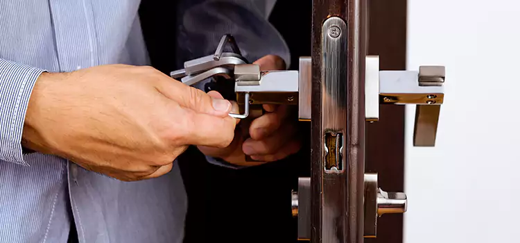 Commercial Door Lock Repair Land O' Lakes