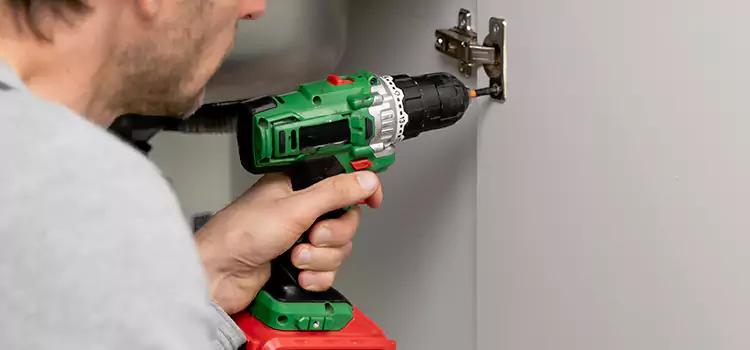 Commercial Door Hinge Repair Land O' Lakes