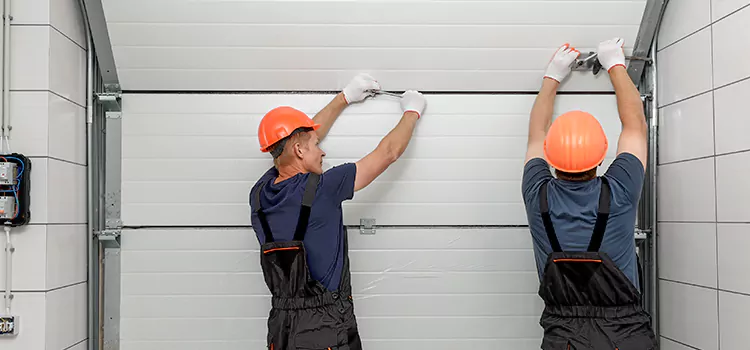 Choose Us for Your Garage Door Needs in Land O' Lakes