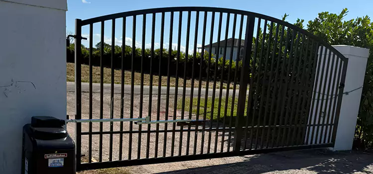 Driveway Fence Repair Land O' Lakes