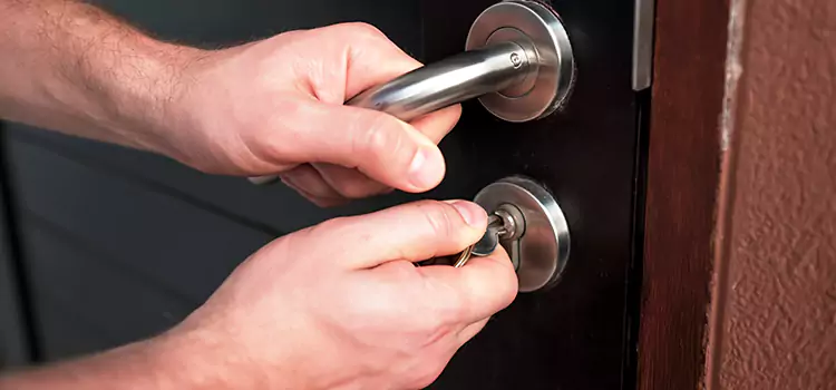 Door Closer Repair & Installation Land O' Lakes